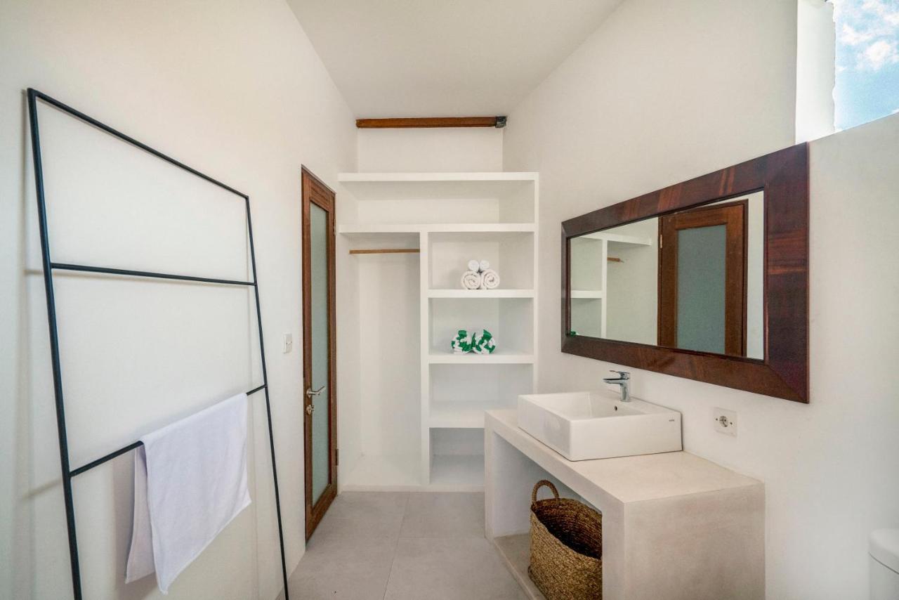 Ferienwohnung Batu Belig Living Managed By Cpm Bali Seminyak Exterior foto